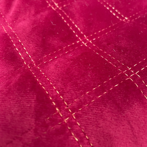 Ashley Furniture 22” x 22” Velvet Throw cushion covers - Picture 2 of 2